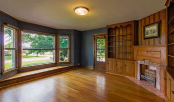 1060 Broad St, Ashland, OH 44805