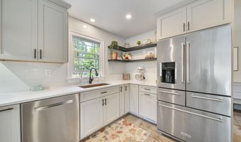 11 Bela View Dr, Bow, NH 03304
