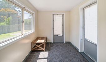 228 Davis Ave, Albany, NY 12208