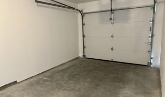 29 Village Cir, Augusta, ME 04330