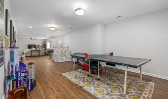 1306 Lori Lea St, Auburn, IN 46706