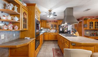 1763 Rosemont Dr, Baton Rouge, LA 70808