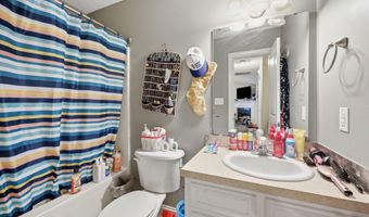3726 Countryaire Dr, Ayden, NC 28513