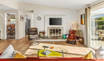 5760 Urban Dr, La Mesa, CA 91942
