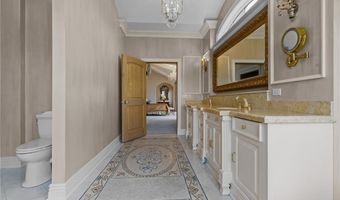 5 Decatur Ave, Jamestown, RI 02835