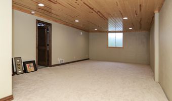 4800 N INDIGO Ln, Appleton, WI 54913