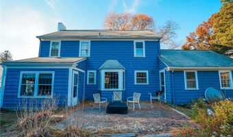 21 Holbrook Ave, East Providence, RI 02916