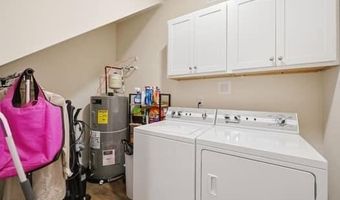 821 Fairway Rd, Ayden, NC 28513