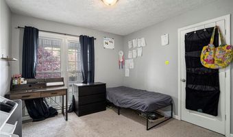 6242 New Mill Trl, Acworth, GA 30102