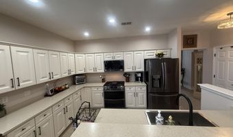 7 Old Mill Ct, Barnegat, NJ 08005