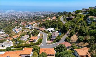 29603 Highpoint Rd, Rancho Palos Verdes, CA 90275