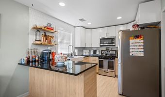 116 Greenfield Drive Dr, Benton, AR 72019