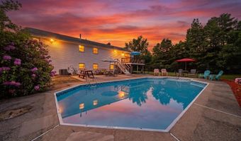 55 Burnham Rd, Billerica, MA 01862
