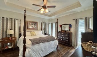 106 Cambridge Cv, Batesville, MS 38606