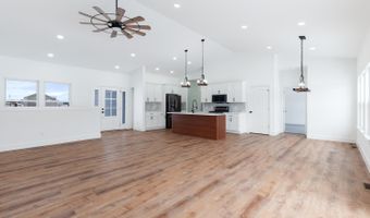 4823 Thompson Heights Dr, Adrian, MI 49221