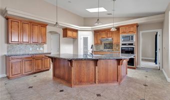 15090 Olema Rd, Apple Valley, CA 92307