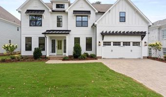 6906 Providence Ln W, Charlotte, NC 28226