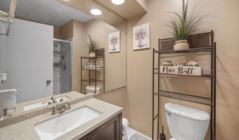 1415 W Partridge Ln 5, Arlington Heights, IL 60004