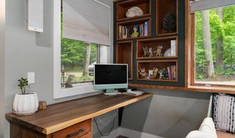 7105 SE Torch Lake Dr, Alden, MI 49612