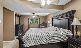 615 10th Ave NW, Altoona, IA 50009