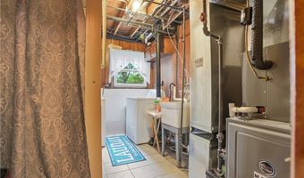 3955 Dunbar St, Austintown, OH 44515