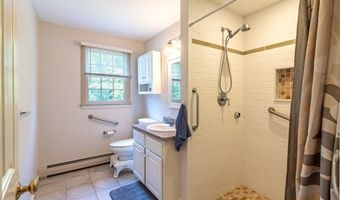 37 Yearling Run Rd, Bourne, MA 02532