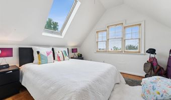 617 Avenue E, Bayonne, NJ 07002
