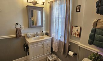 214 23rd Ave, Altoona, PA 16601