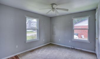203 HAMILTON St, Delaware City, DE 19706