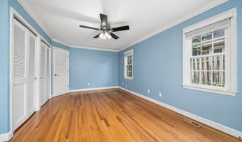 6145 12TH St N, Arlington, VA 22205
