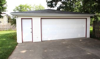 518 SE 2nd St, Ankeny, IA 50021
