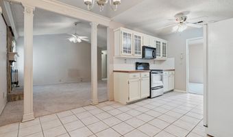 101 BERMUDA LAKE Dr, Alabaster, AL 35007