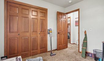 101 S Summer Ave, Brandon, SD 57005