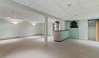 20 Isamay Dr, Bristol, CT 06010