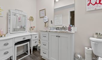 227 HOLLI Ln, Anniston, AL 36201