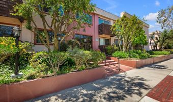 5349 Newcastle Ave 42, Encino, CA 91316