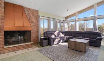 4105 Riverview Dr, Alma, MI 48801