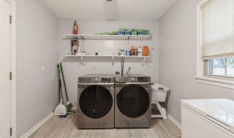 1001 Ship Ave, Beachwood, NJ 08722