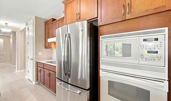 8 Moana Ave, Kihei, HI 96753