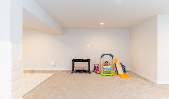41914 SPRING AIR Dr, Brambleton, VA 20148