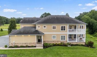 1194 DEATS Dr, Dover, DE 19904