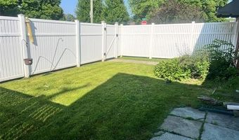 7208 Rosedale Blvd, Allen Park, MI 48101
