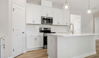 980 Rialto Ln, Ayden, NC 28513