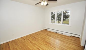 49 Delafield Dr, Albany, NY 12205