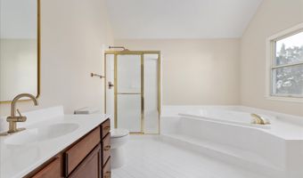 43870 LUDLUM Ct, Ashburn, VA 20147