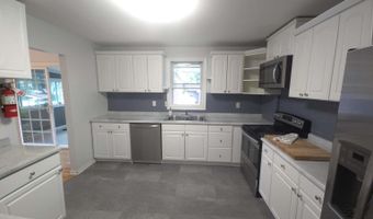 71 Venus Ave, Burlington, VT 05408