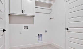 10 McGinnis Ln, Bella Vista, AR 72715