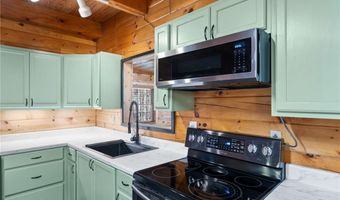 1671 Burns Ct, Austin, IN 47102