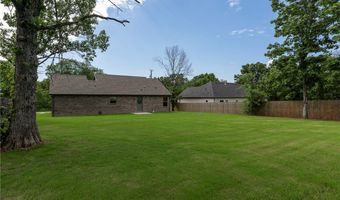 6 Bonhill Ln, Bella Vista, AR 72715