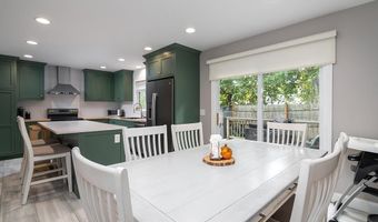 58 Alfred Ave, Johnston, RI 02919